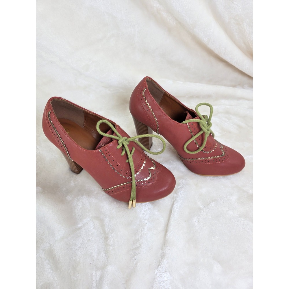 Tinstree Red Lace Up Oxford Heels Women's Size 7 Brogue Detail